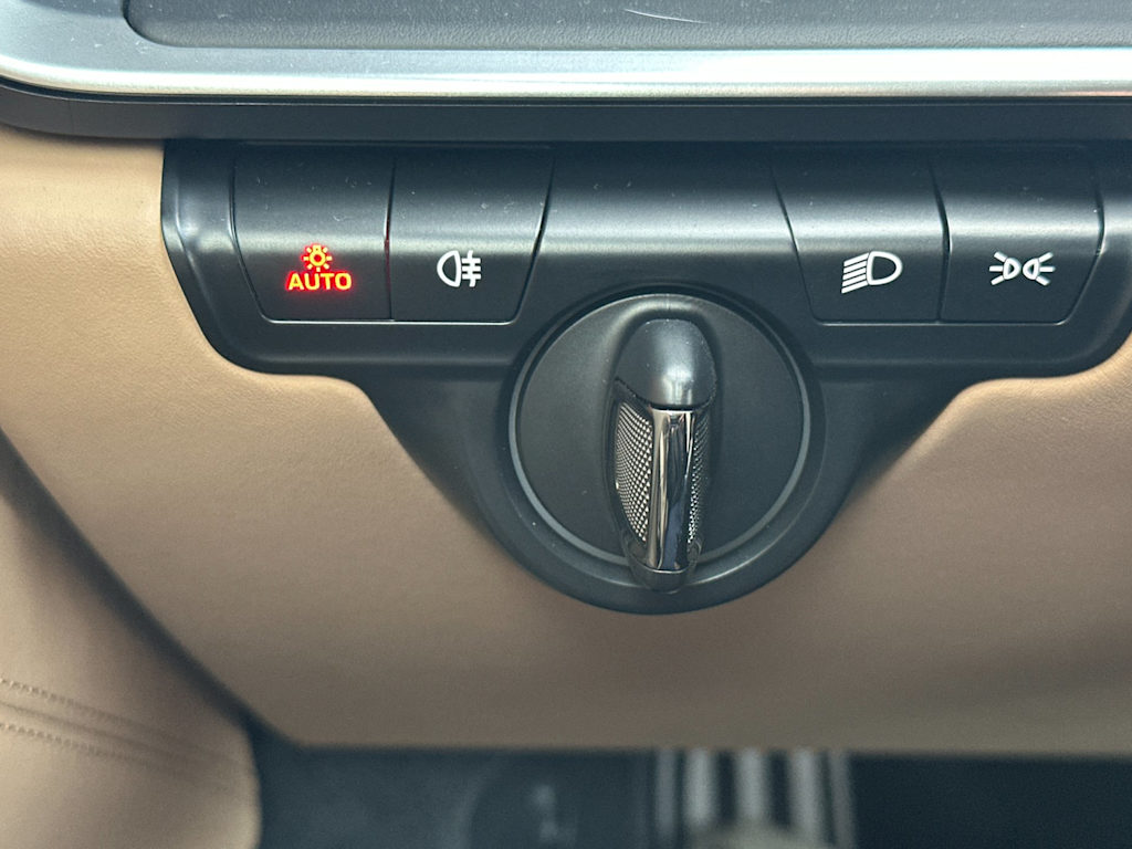 Thumbnail: 2024 Porsche 911 - 27