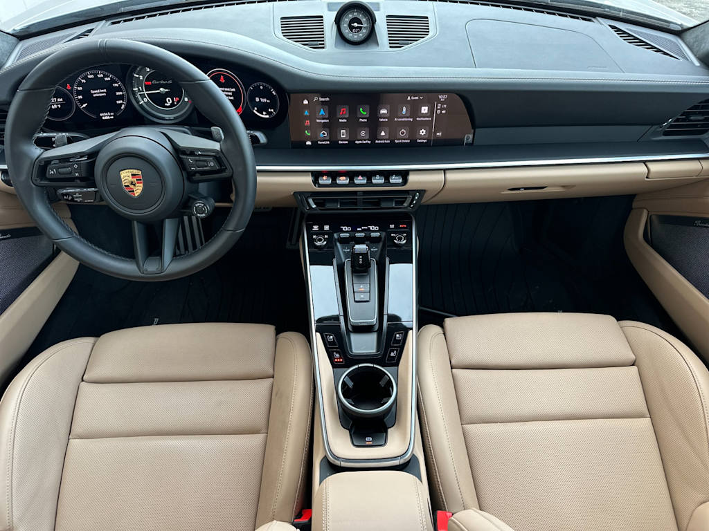 Thumbnail: 2024 Porsche 911 - 8