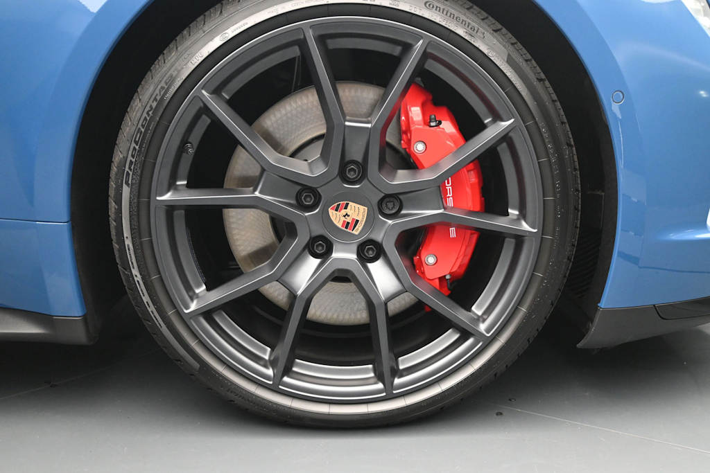 Thumbnail: 2026 Porsche Taycan - 7