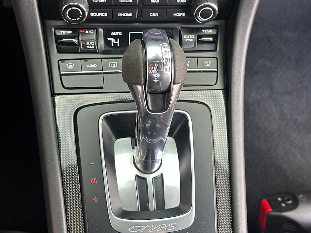 Thumbnail: 2019 Porsche 911 - 26