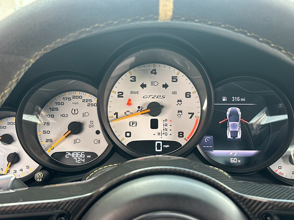 Thumbnail: 2019 Porsche 911 - 15