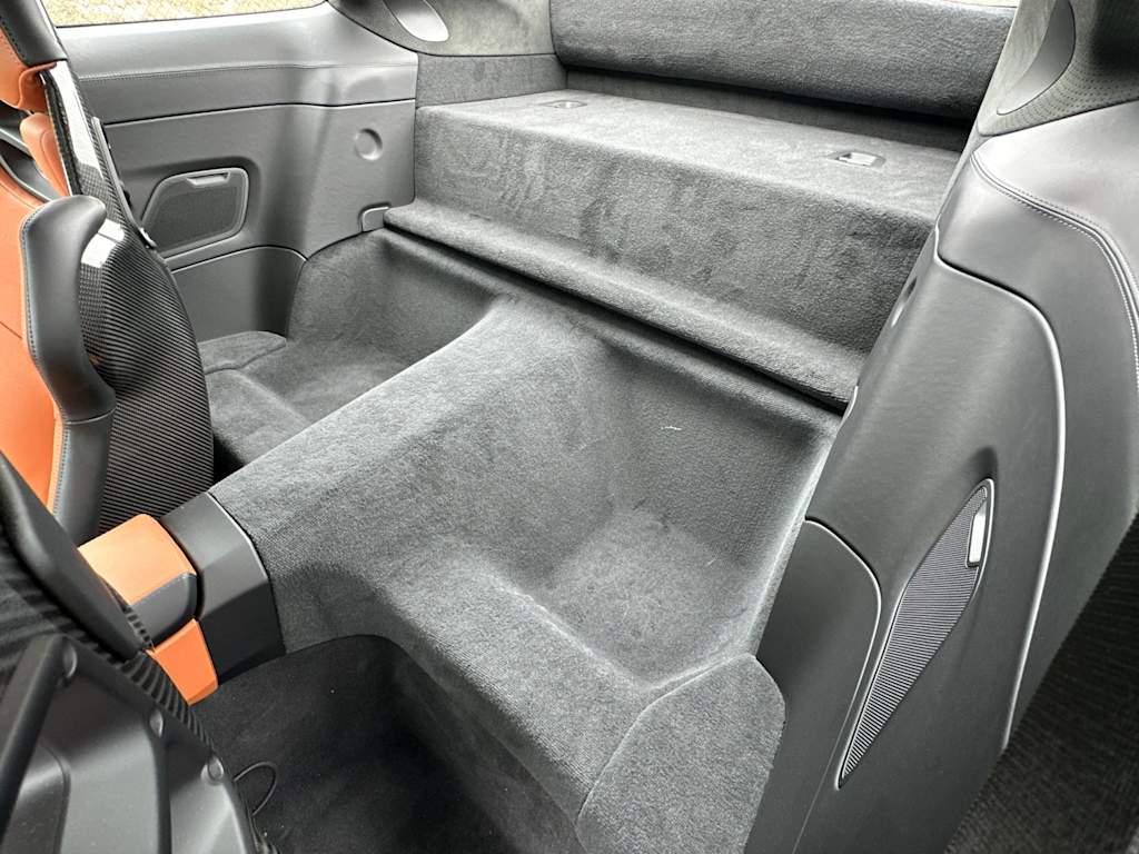 Thumbnail: 2024 Porsche 911 - 20