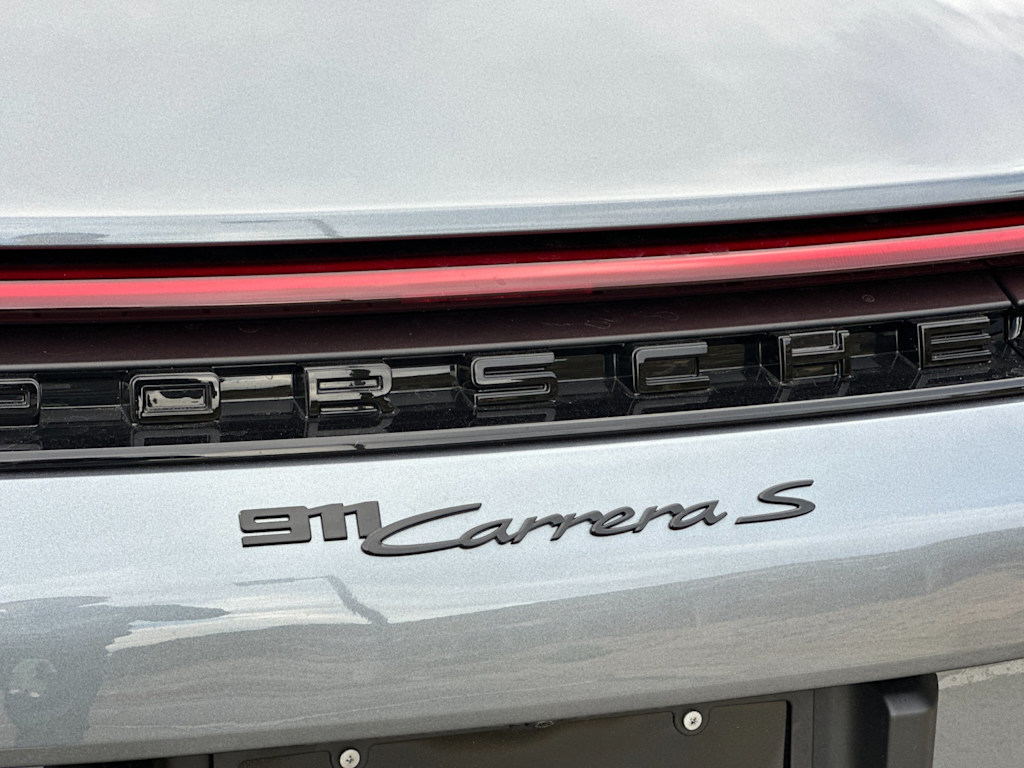 Thumbnail: 2026 Porsche 911 - 29