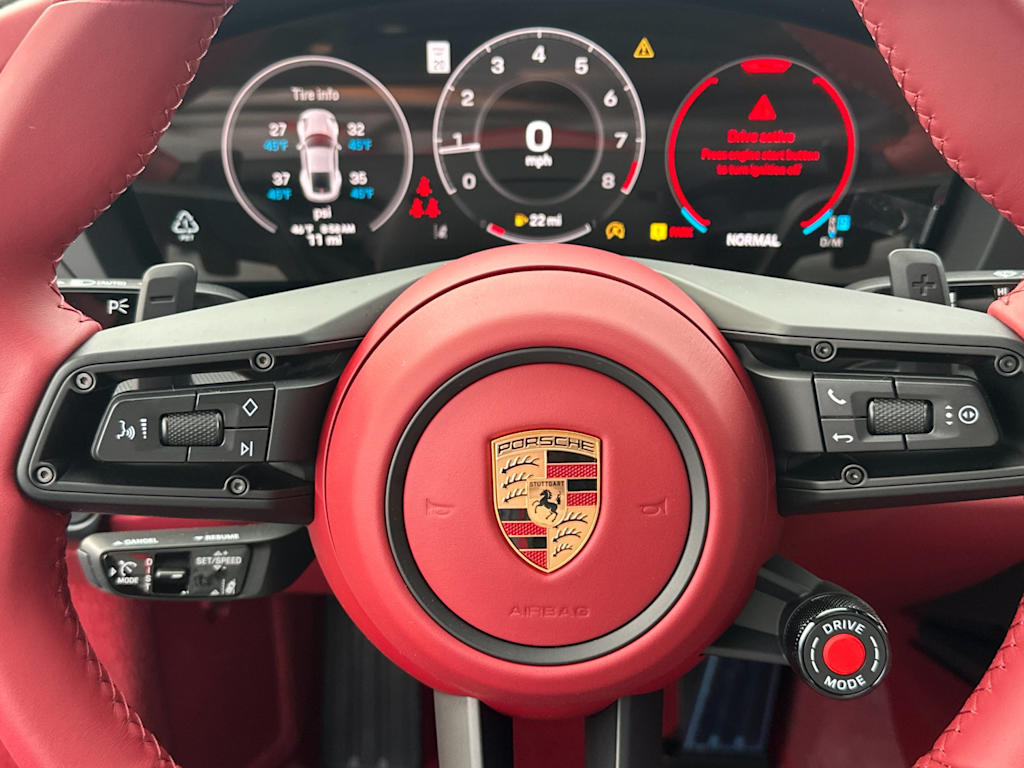 Thumbnail: 2026 Porsche 911 - 13