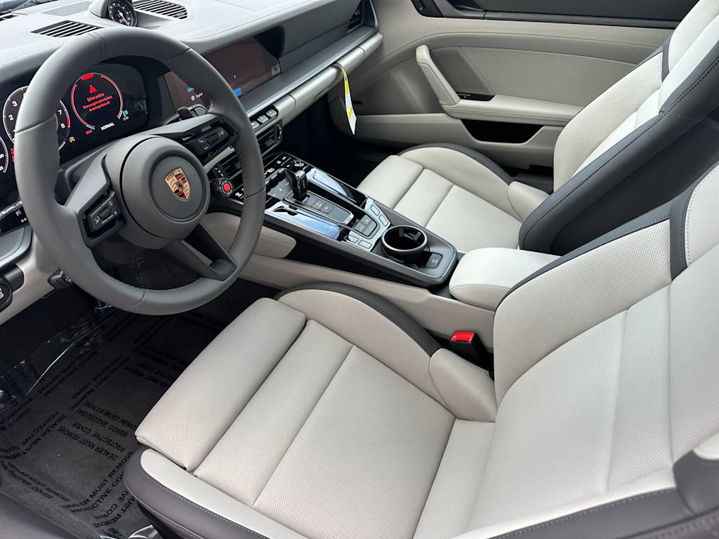 Thumbnail: 2026 Porsche 911 - 9