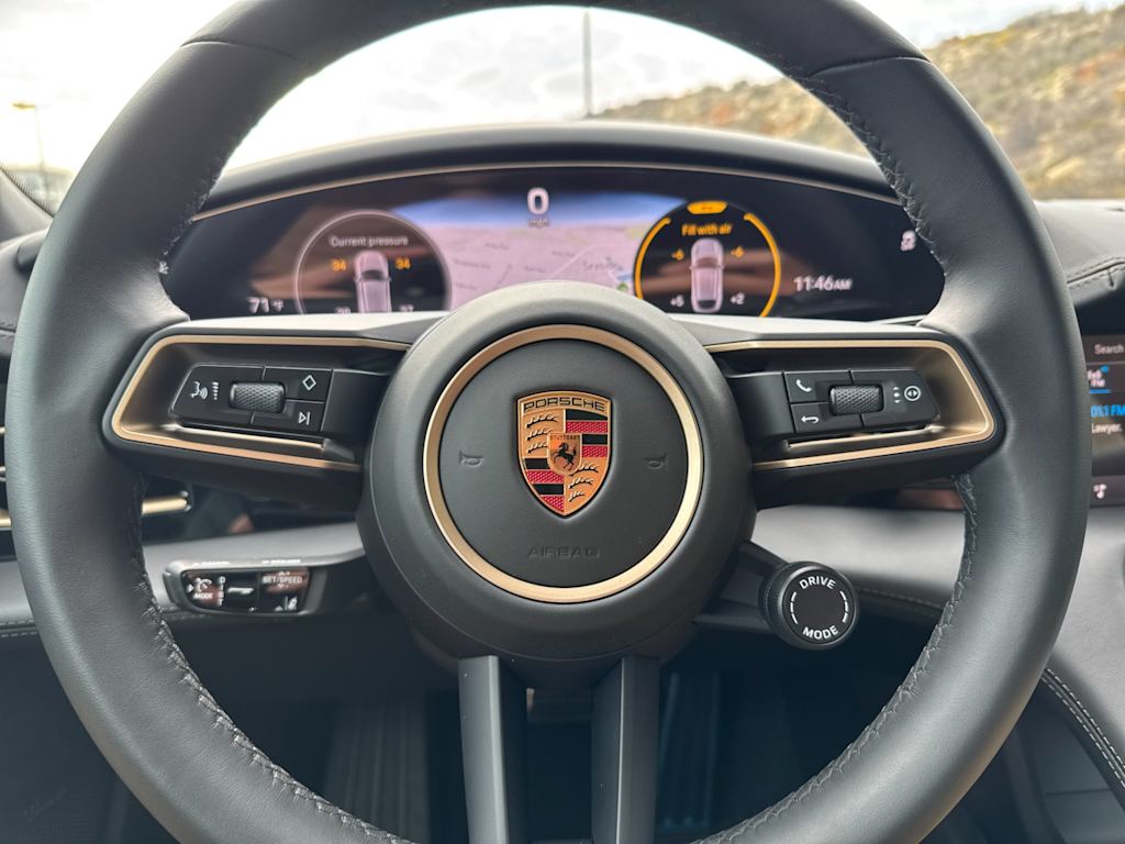 Thumbnail: 2025 Porsche Taycan - 27