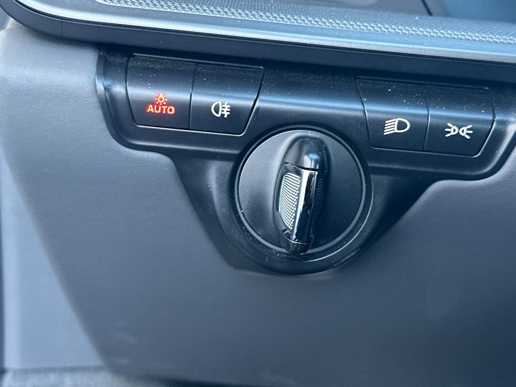 Thumbnail: 2022 Porsche 911 - 29