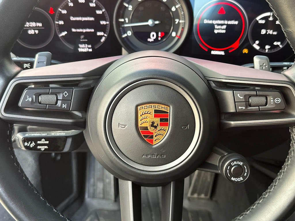 Thumbnail: 2022 Porsche 911 - 2