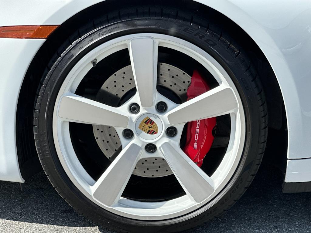 Thumbnail: 2022 Porsche 911 - 7