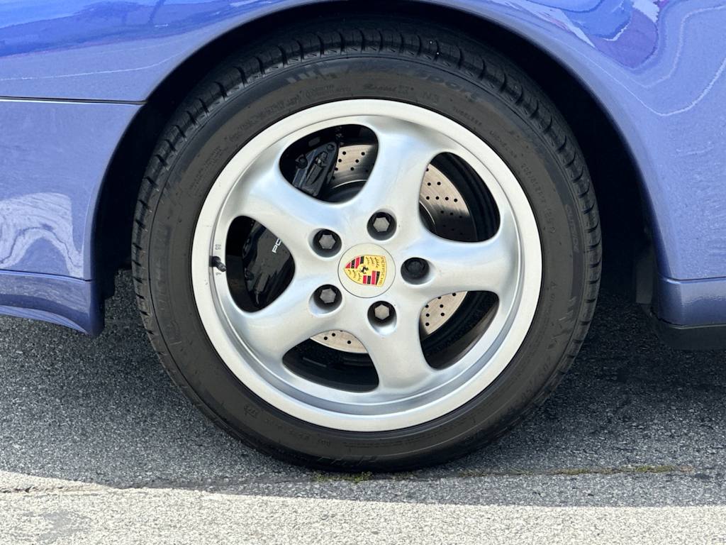1997 Porsche 911 Carrera S 8