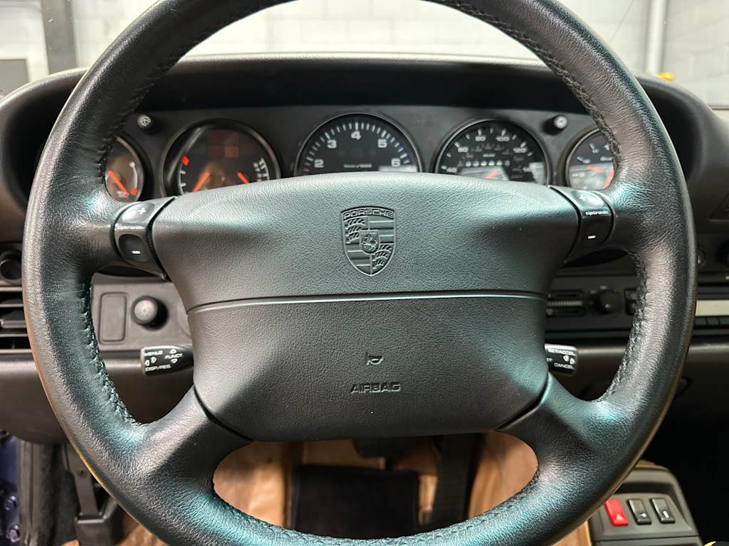 1997 Porsche 911 Carrera S 9