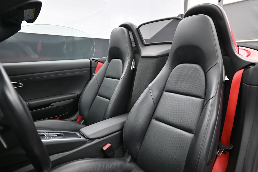 Thumbnail: 2014 Porsche Boxster - 8