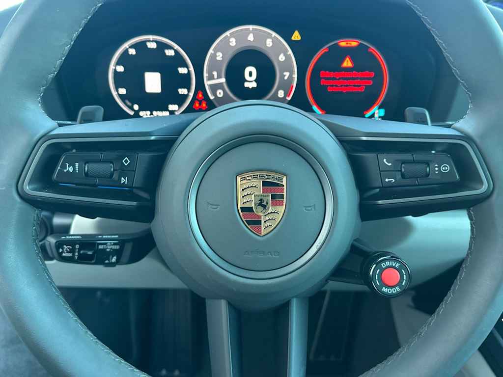 Thumbnail: 2025 Porsche 911 - 27