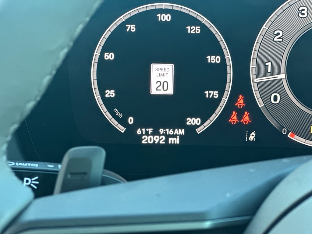 Thumbnail: 2025 Porsche 911 - 28