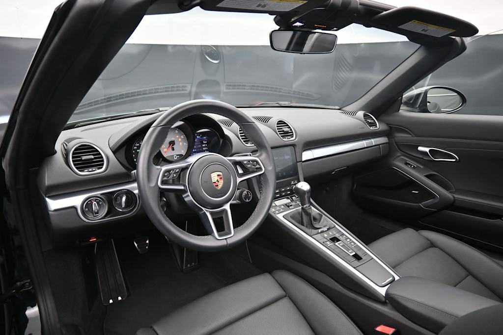 Thumbnail: 2024 Porsche 718 Boxster - 2