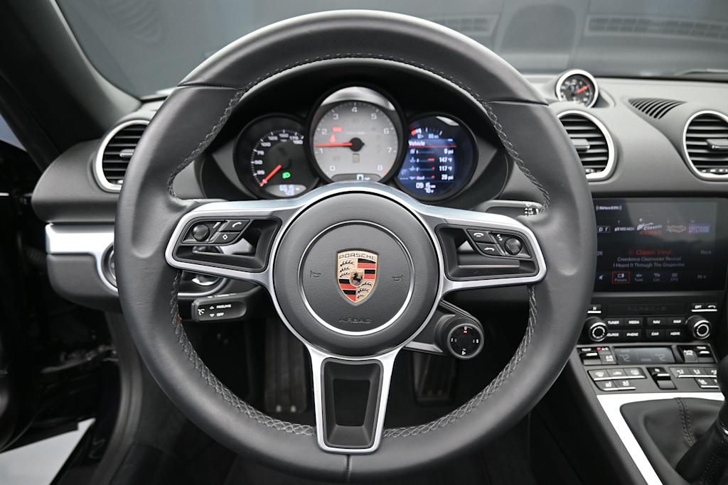 Thumbnail: 2024 Porsche 718 Boxster - 8