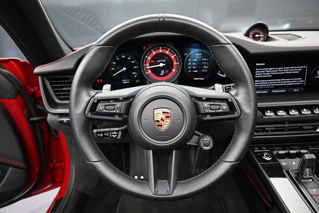 Thumbnail: 2024 Porsche 911 - 10