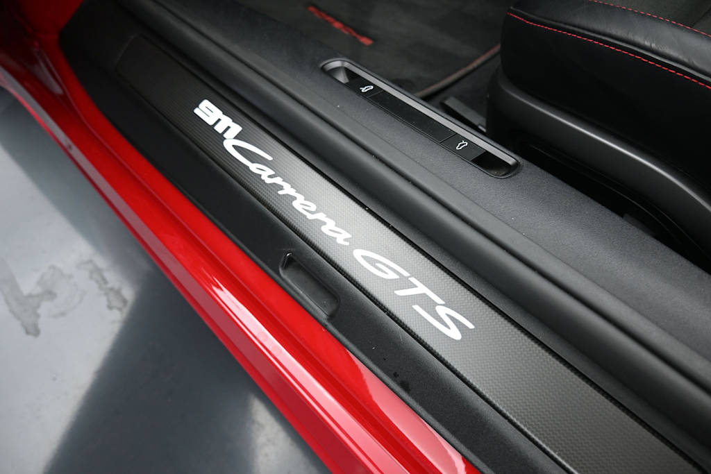 Thumbnail: 2024 Porsche 911 - 7