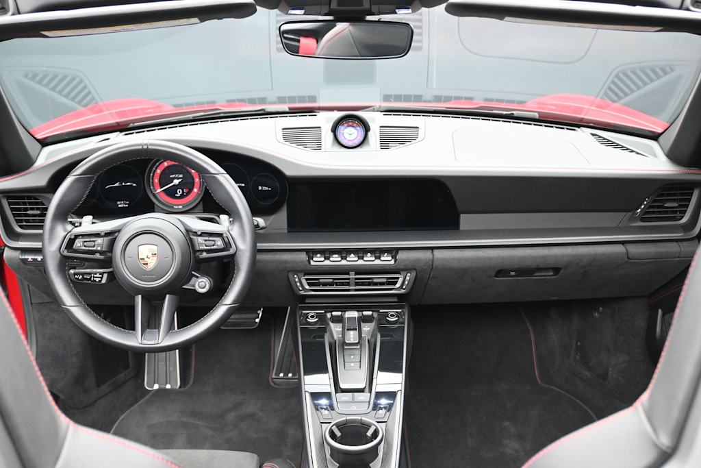 Thumbnail: 2024 Porsche 911 - 8