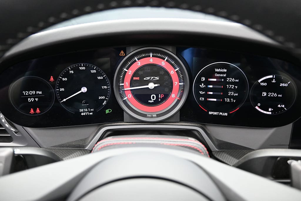 Thumbnail: 2024 Porsche 911 - 14