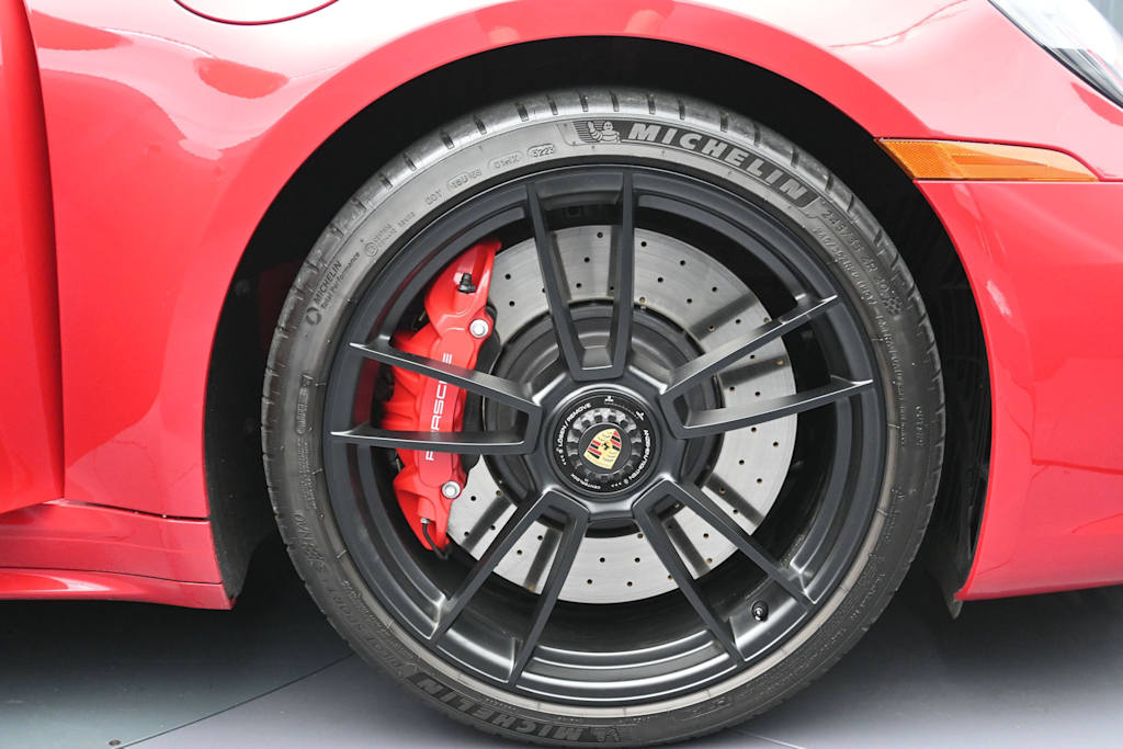 Thumbnail: 2024 Porsche 911 - 26