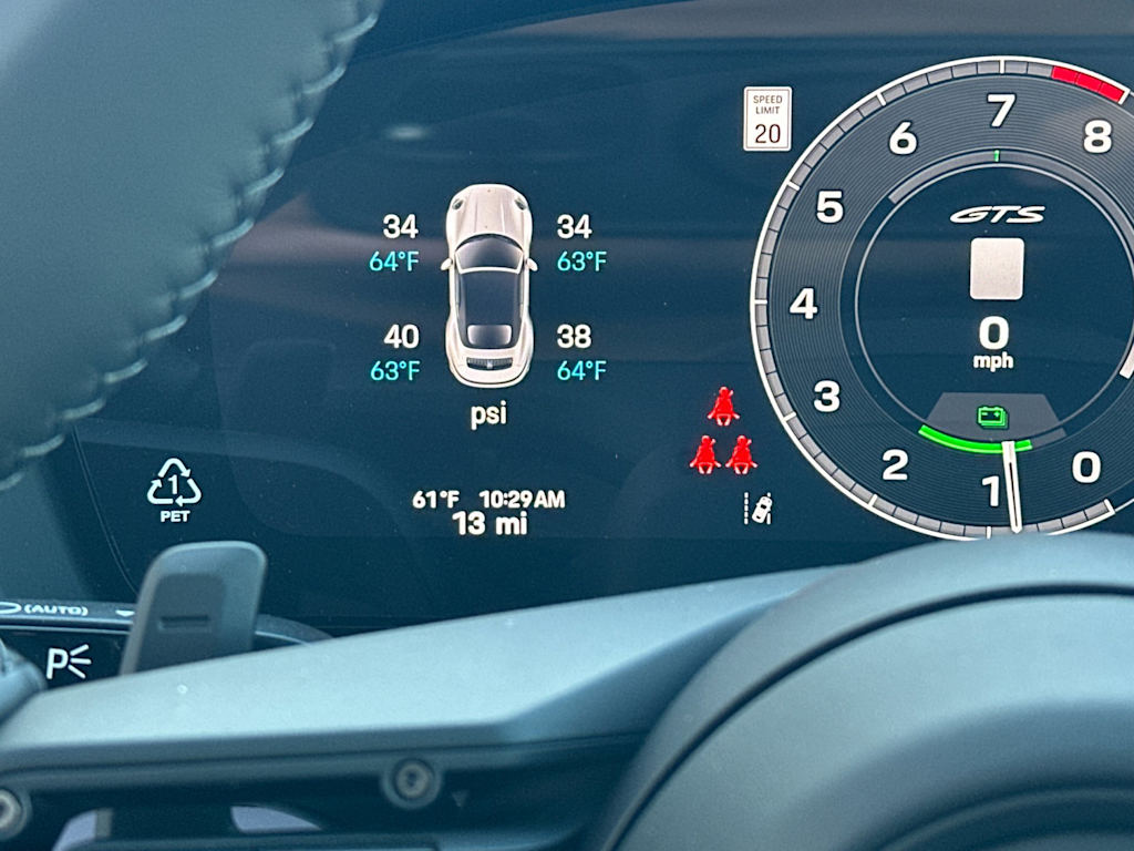 Thumbnail: 2026 Porsche 911 - 31