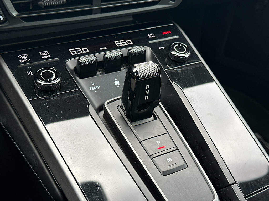 Thumbnail: 2023 Porsche 911 - 12
