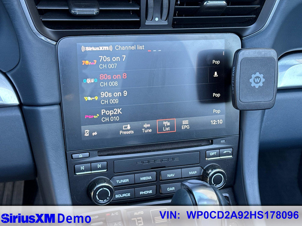 Thumbnail: 2017 Porsche 911 - 31