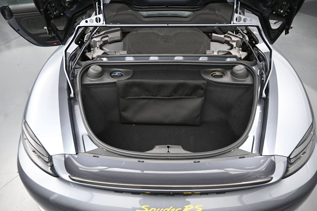 Thumbnail: 2025 Porsche 718 Boxster - 21