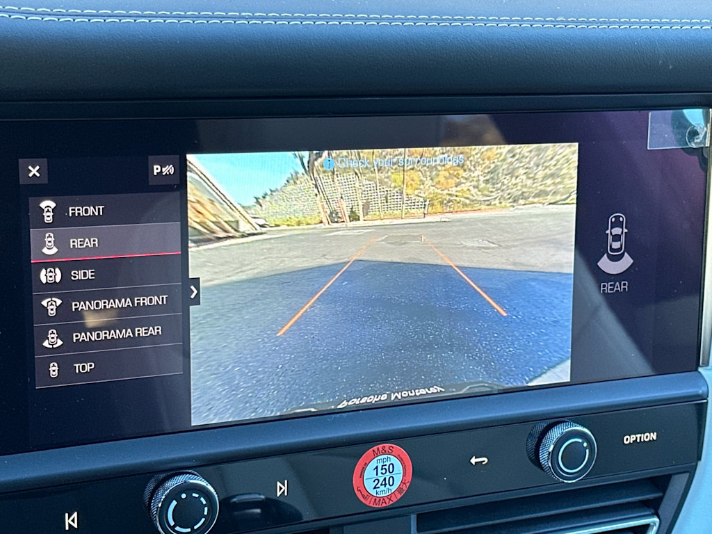 Thumbnail: 2025 Porsche Macan - 26