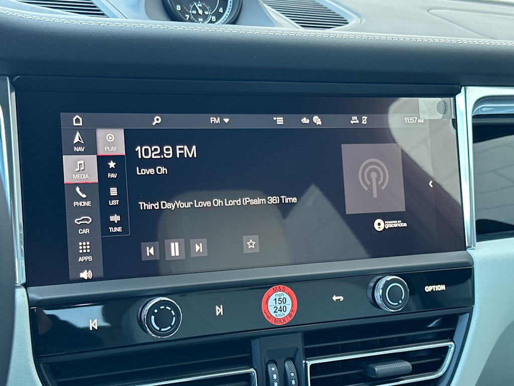 Thumbnail: 2025 Porsche Macan - 14