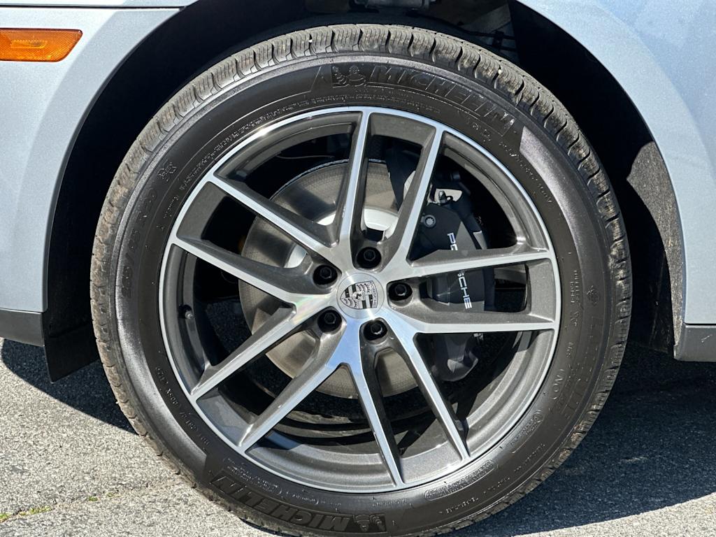 Thumbnail: 2026 Porsche Macan - 8