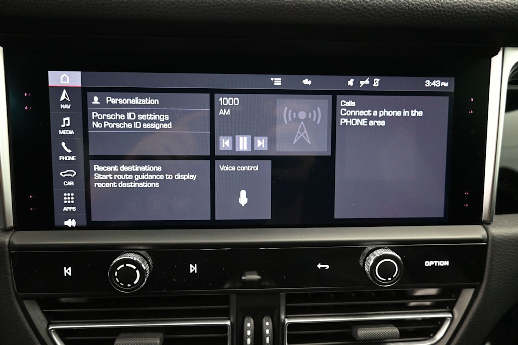 Thumbnail: 2024 Porsche Macan - 13