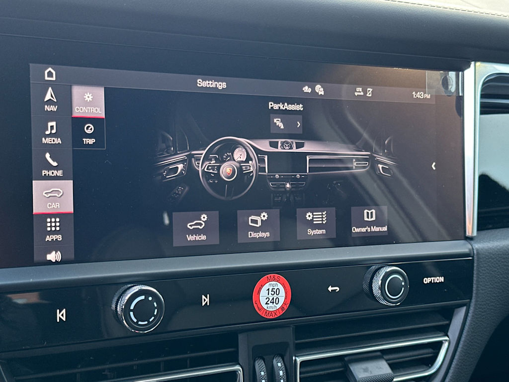 Thumbnail: 2025 Porsche Macan - 26