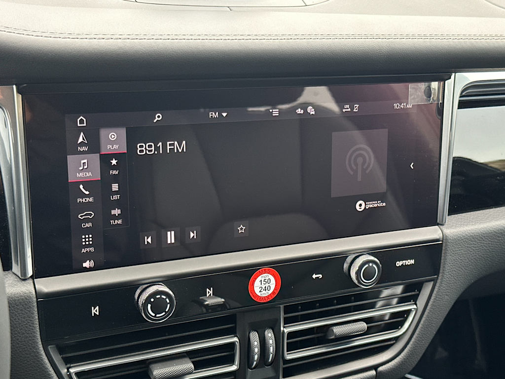 Thumbnail: 2025 Porsche Macan - 14