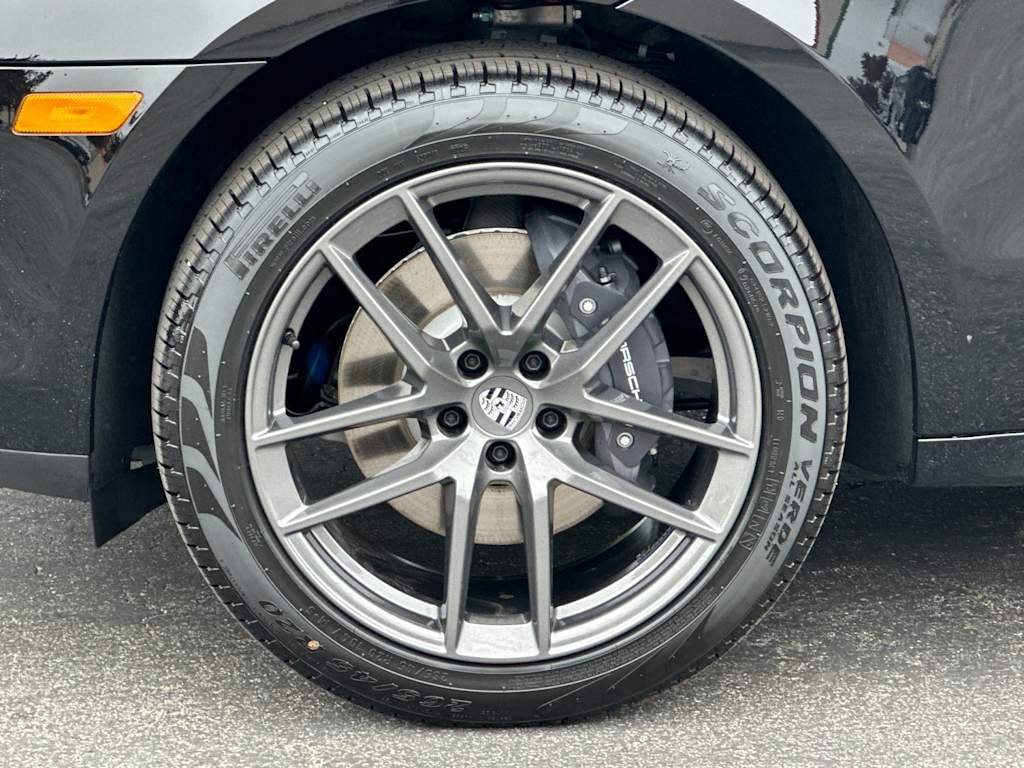 Thumbnail: 2025 Porsche Macan - 8