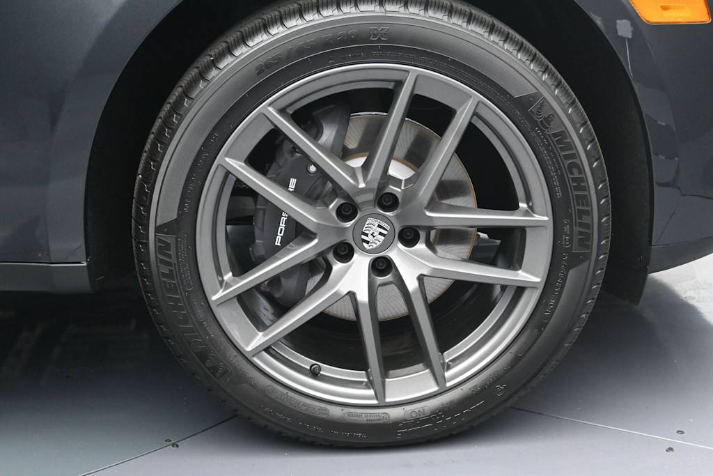 Thumbnail: 2026 Porsche Macan - 6