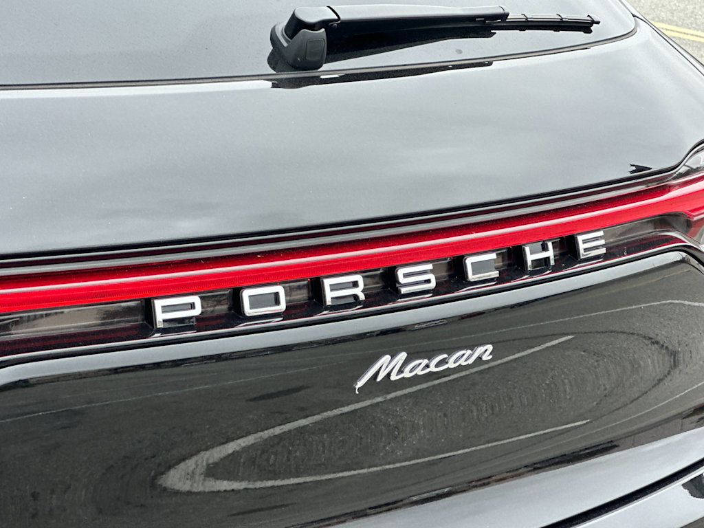 Thumbnail: 2025 Porsche Macan - 7