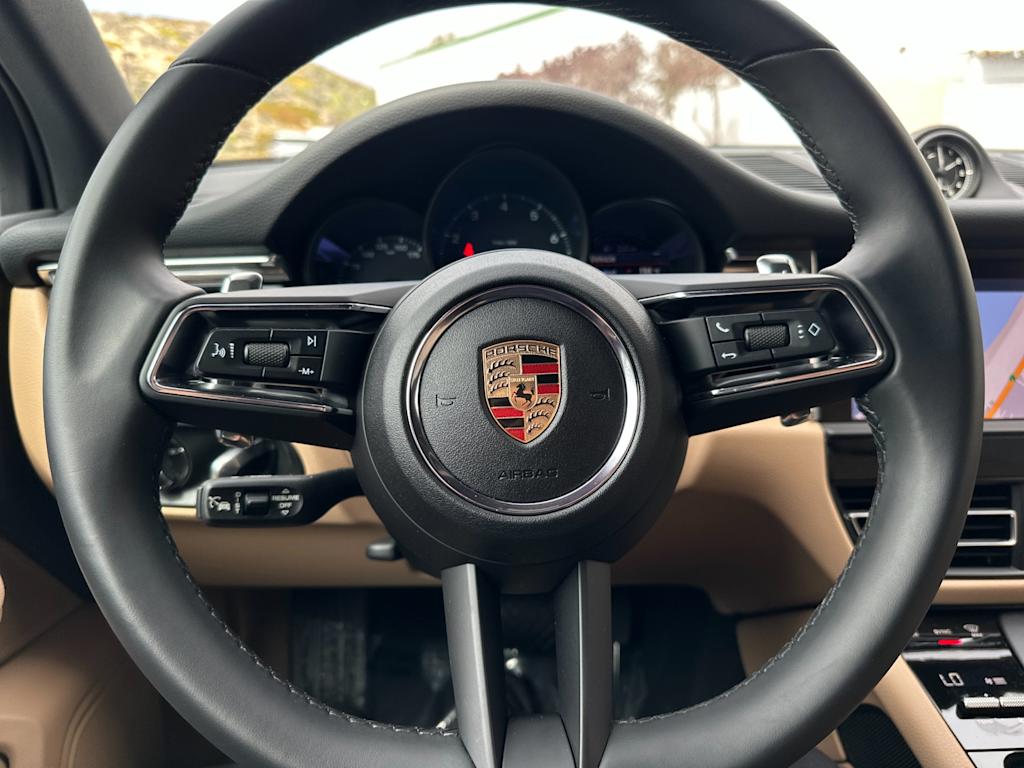 Thumbnail: 2025 Porsche Macan - 13