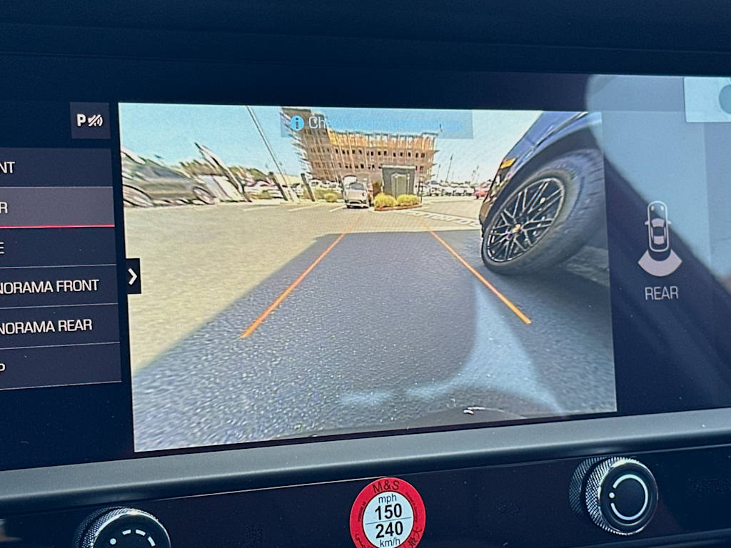 Thumbnail: 2024 Porsche Macan - 26