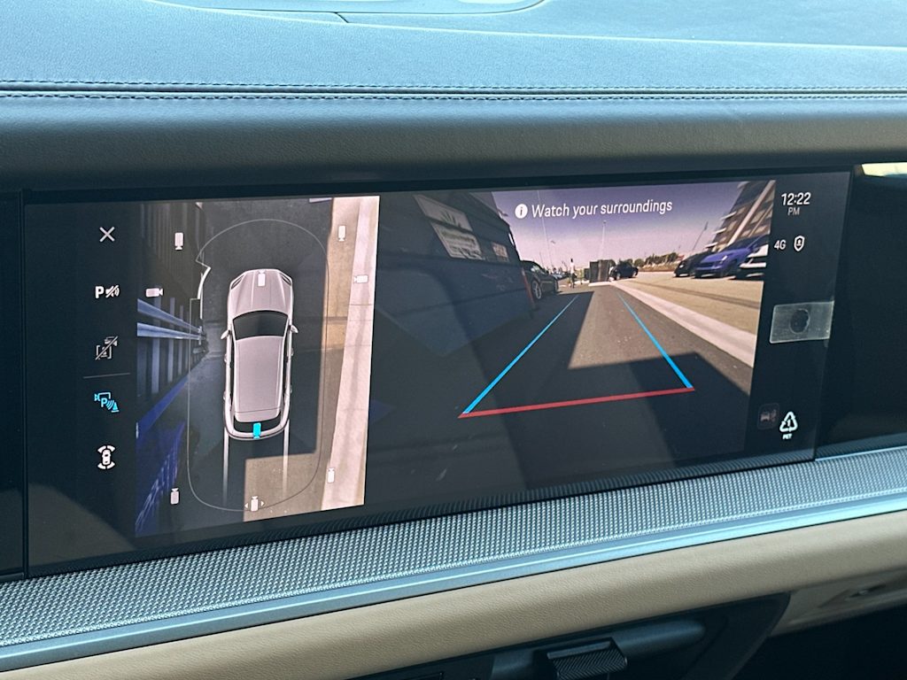 Thumbnail: 2025 Porsche Cayenne - 25