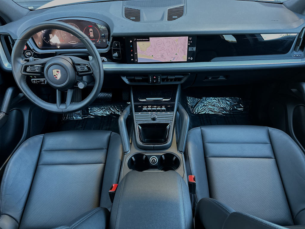 Thumbnail: 2024 Porsche Cayenne - 2