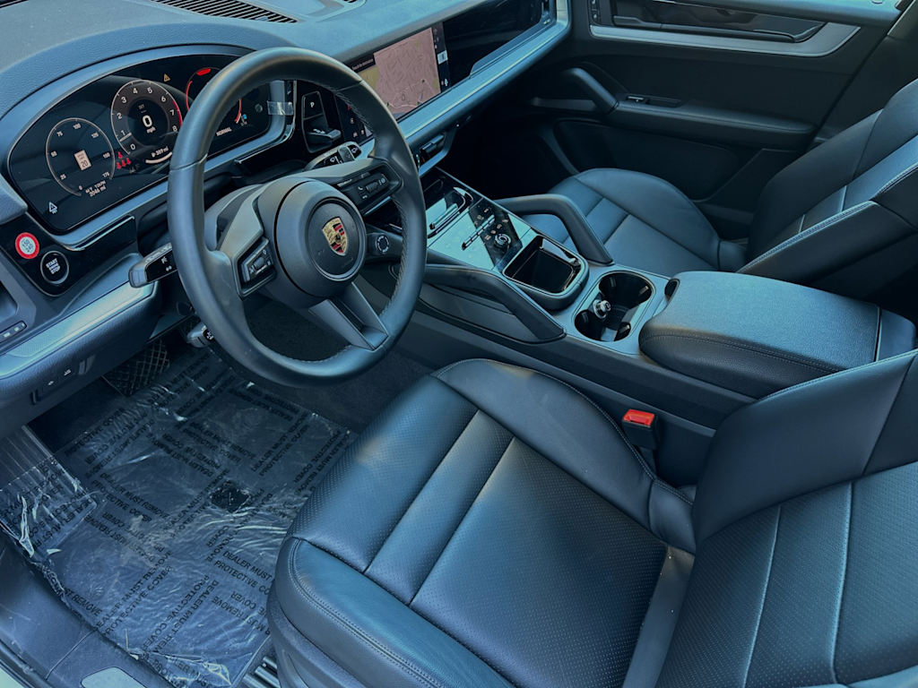 Thumbnail: 2024 Porsche Cayenne - 10