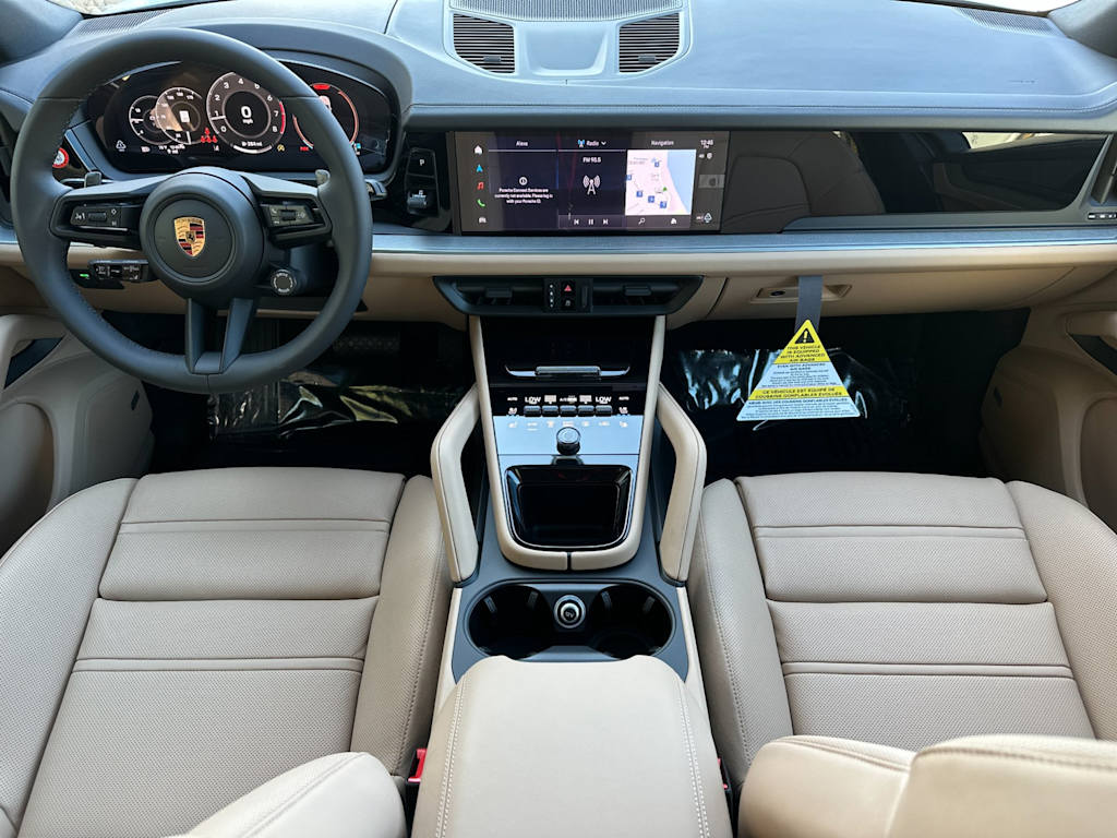 Thumbnail: 2026 Porsche Cayenne - 2