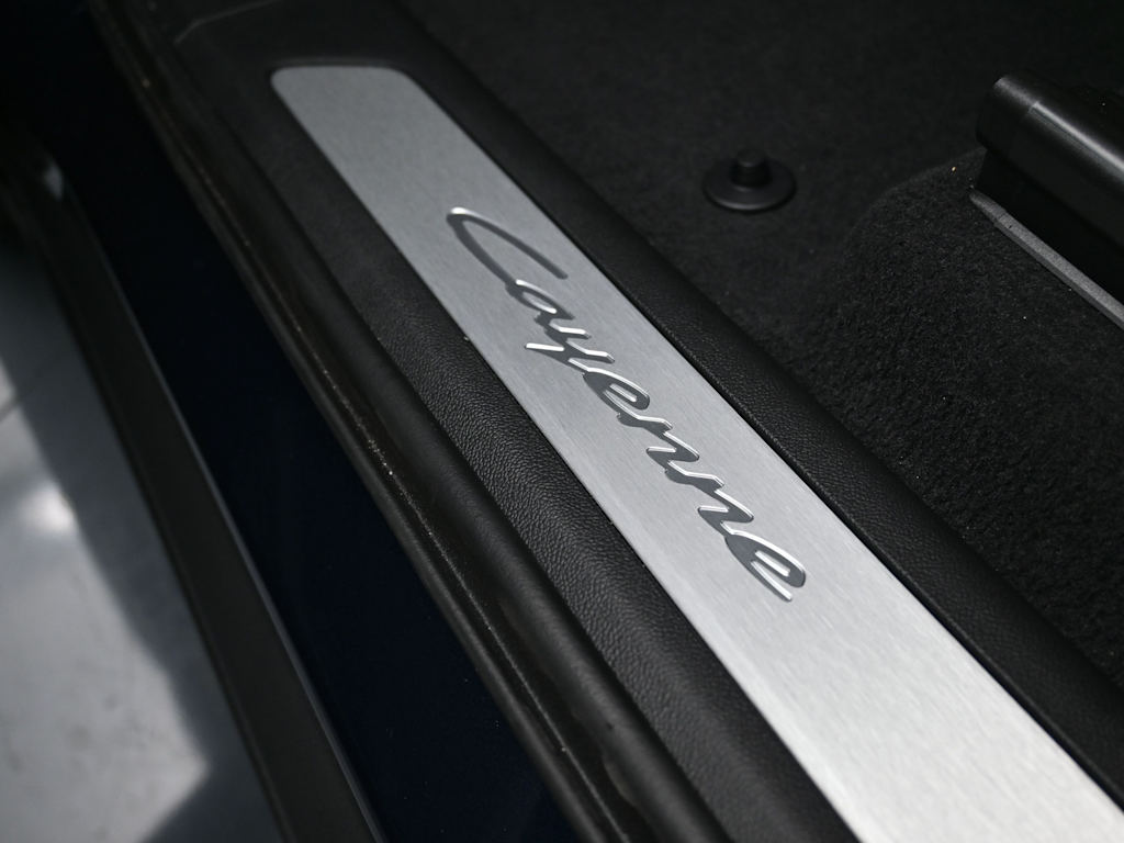 Thumbnail: 2026 Porsche Cayenne - 7