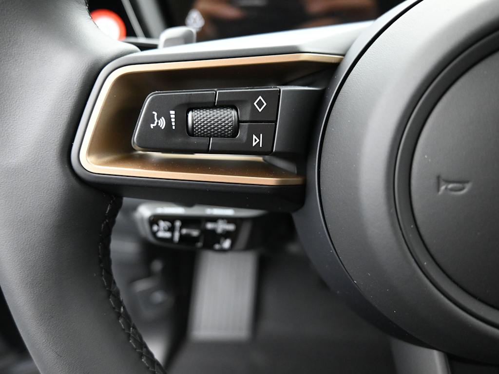 Thumbnail: 2026 Porsche Cayenne - 19