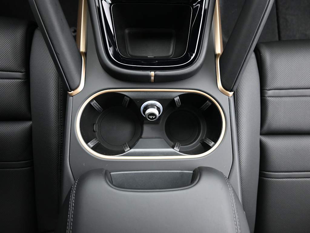 Thumbnail: 2026 Porsche Cayenne - 21