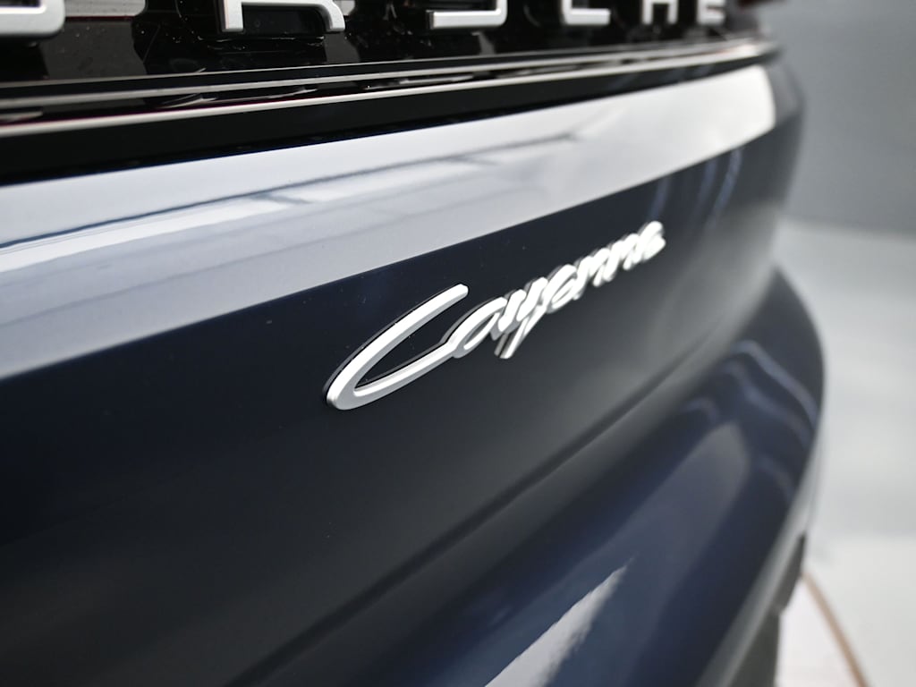 Thumbnail: 2026 Porsche Cayenne - 28