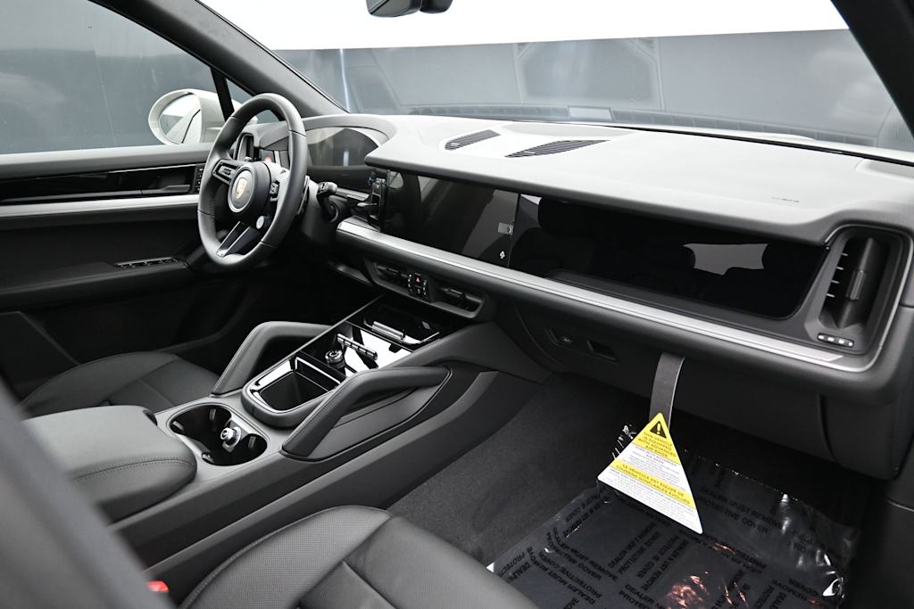 Thumbnail: 2026 Porsche Cayenne - 11