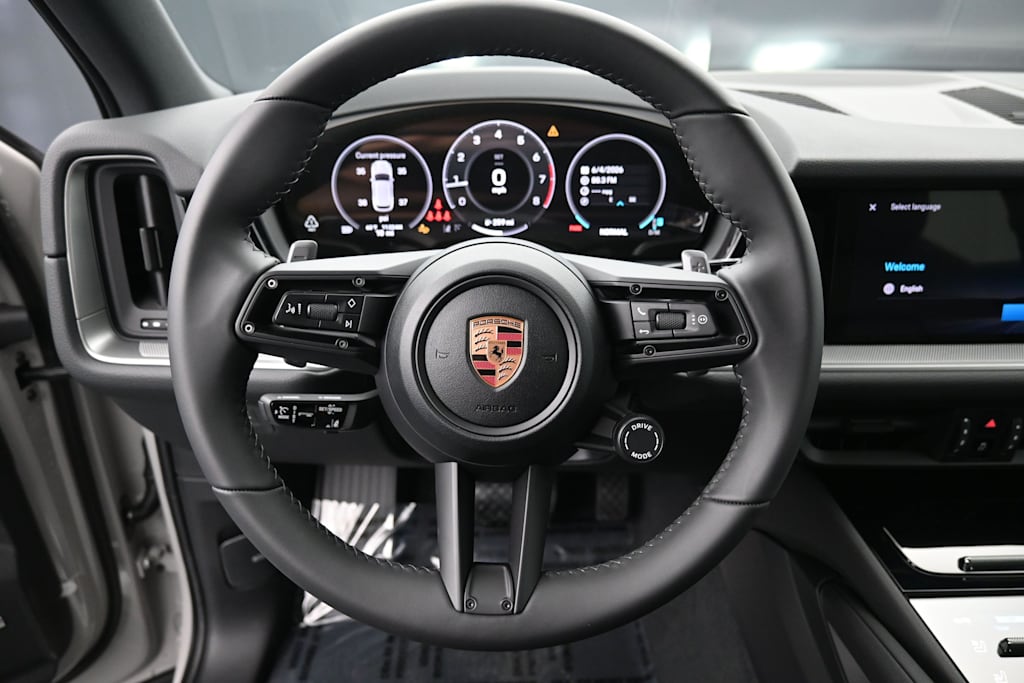 Thumbnail: 2026 Porsche Cayenne - 10